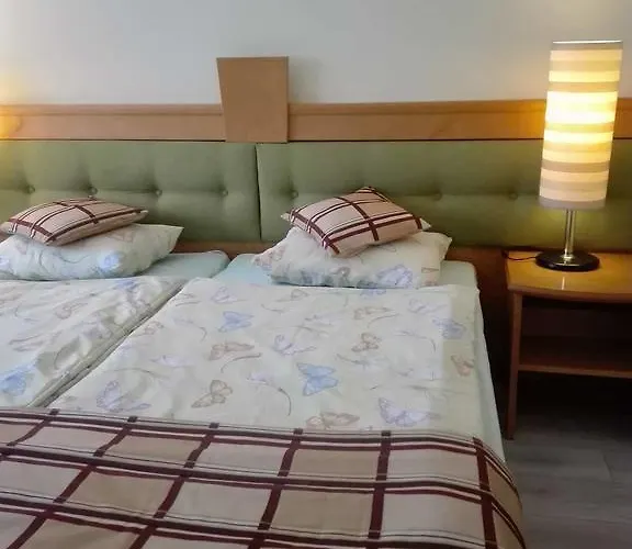 D.w. Lidia בית הארחה 3*